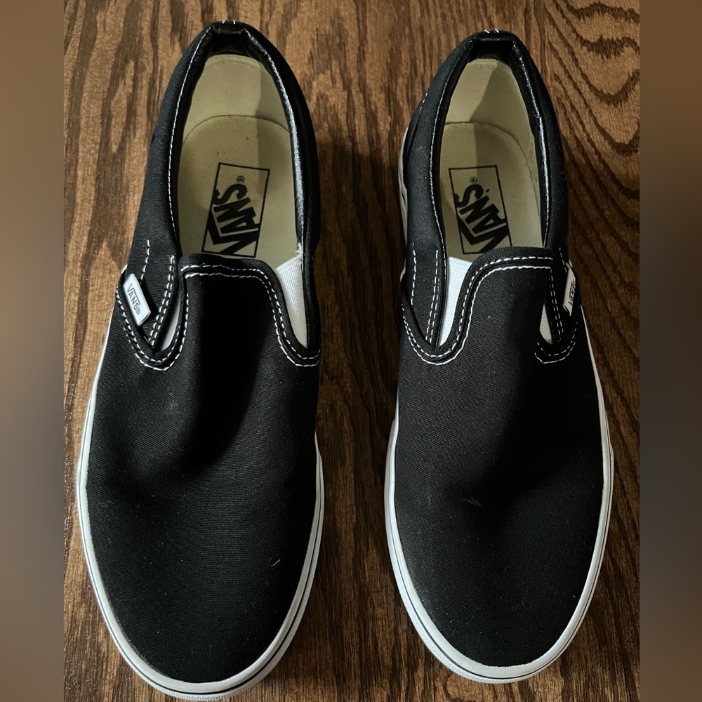 Vans slip on